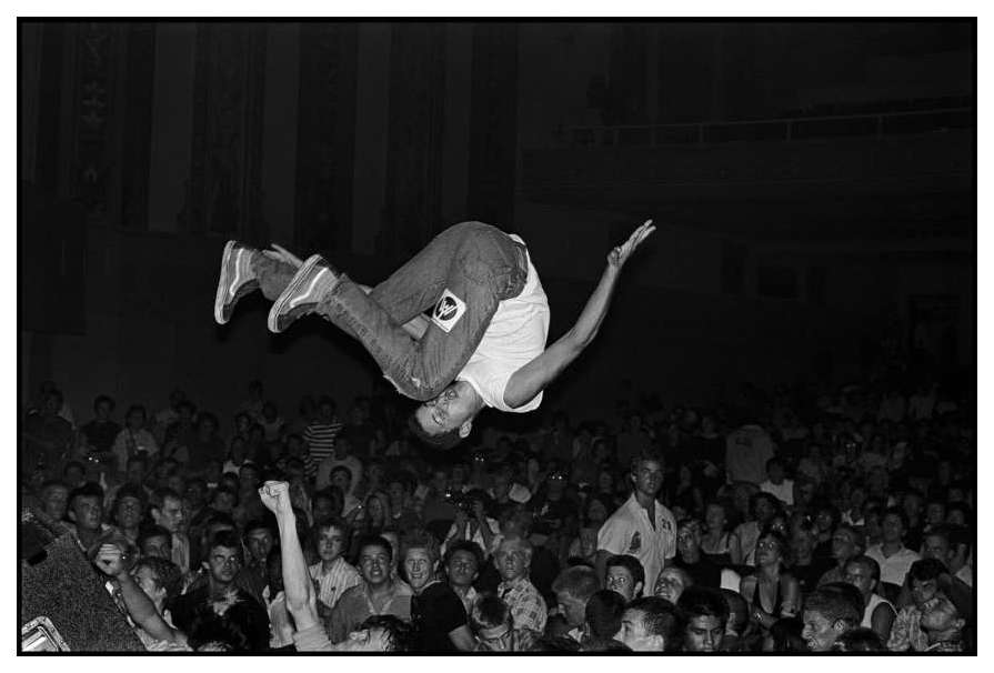 Edward Colver&#039;s Iconic Jump Shot